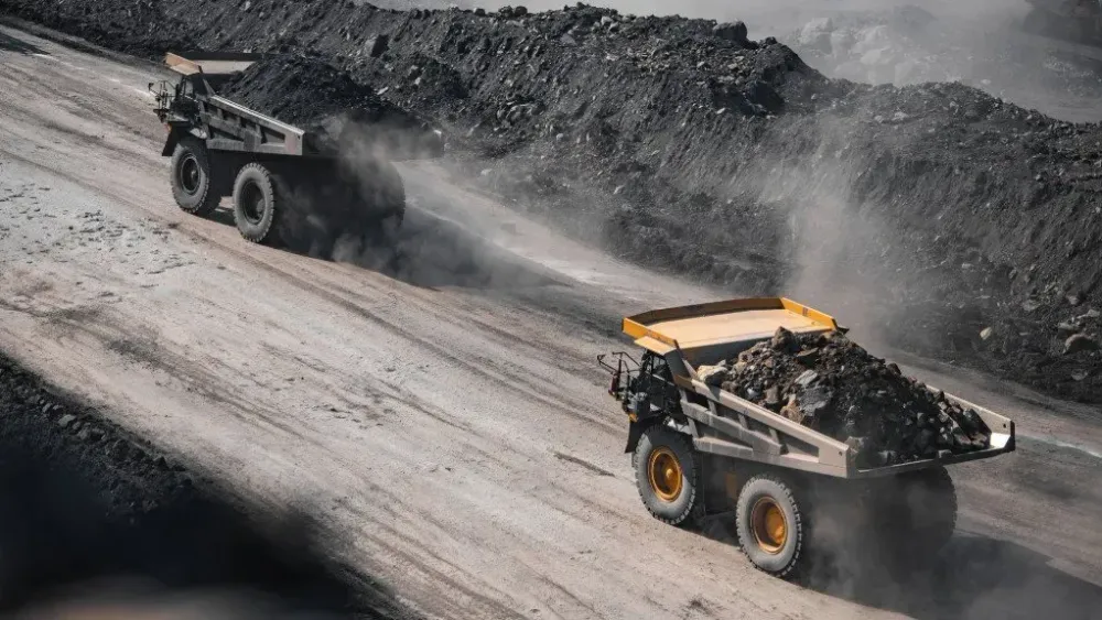 Mining production contracted by 2.7% y/y in November