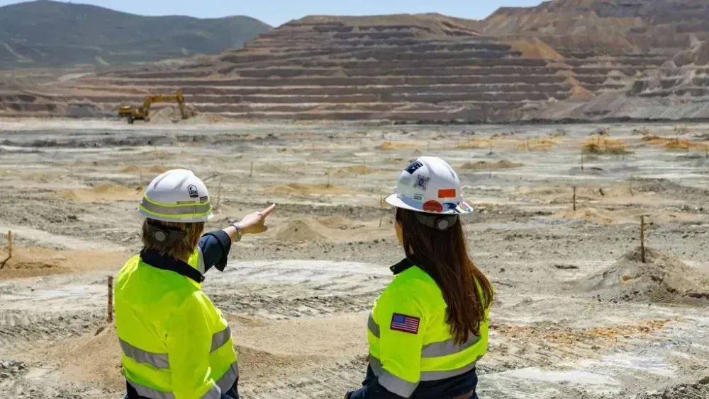 Barrick's North America spin-off hinges on Newmont's approval, documents show
