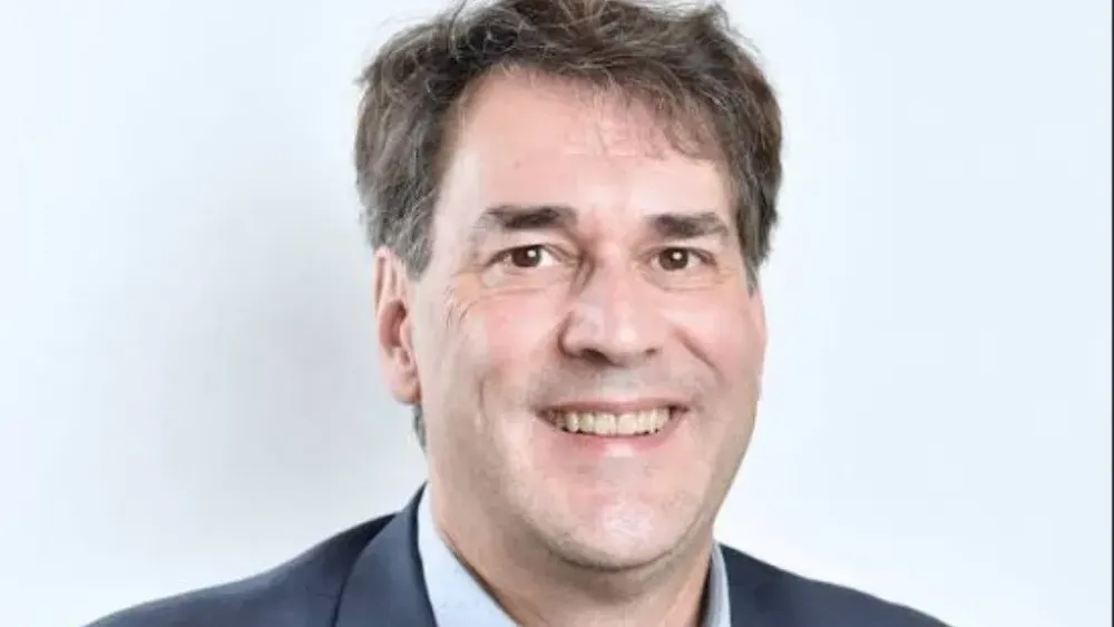 Canadian official Guay affirms value of stronger trade ties with Chile