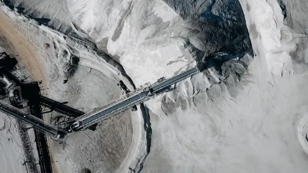 China exchange to open lithium futures to overseas traders from July 3