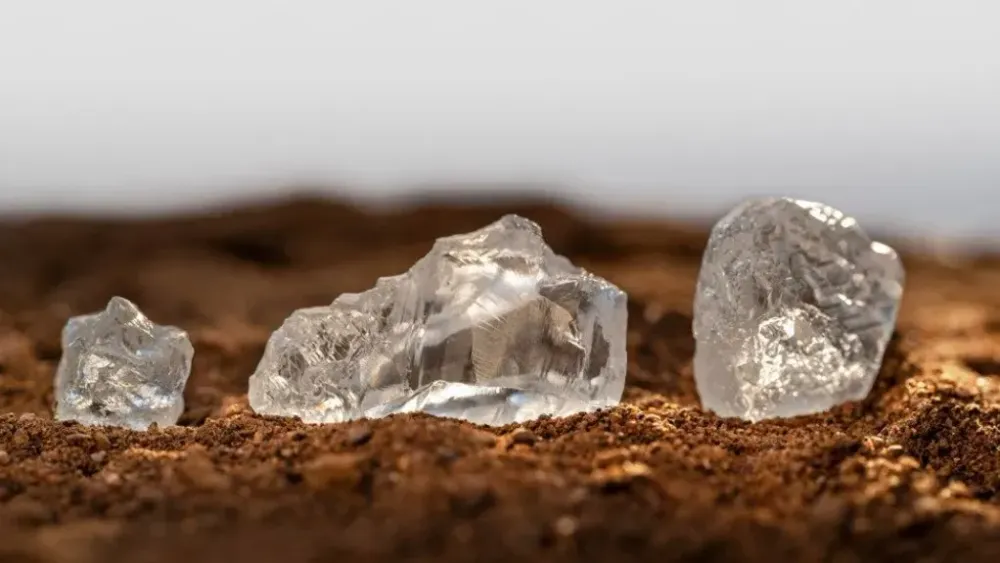 De Beers' rough diamond production increases, but prices, demand remain under pressure