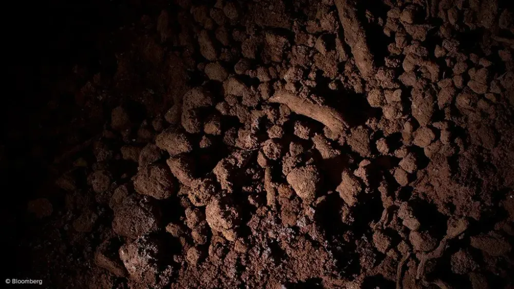 Global bauxite production outlook lowered for 2025