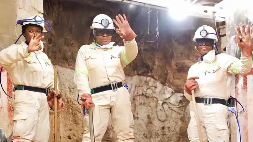 Gold mining on City of Gold's doorstep wins broader bank support