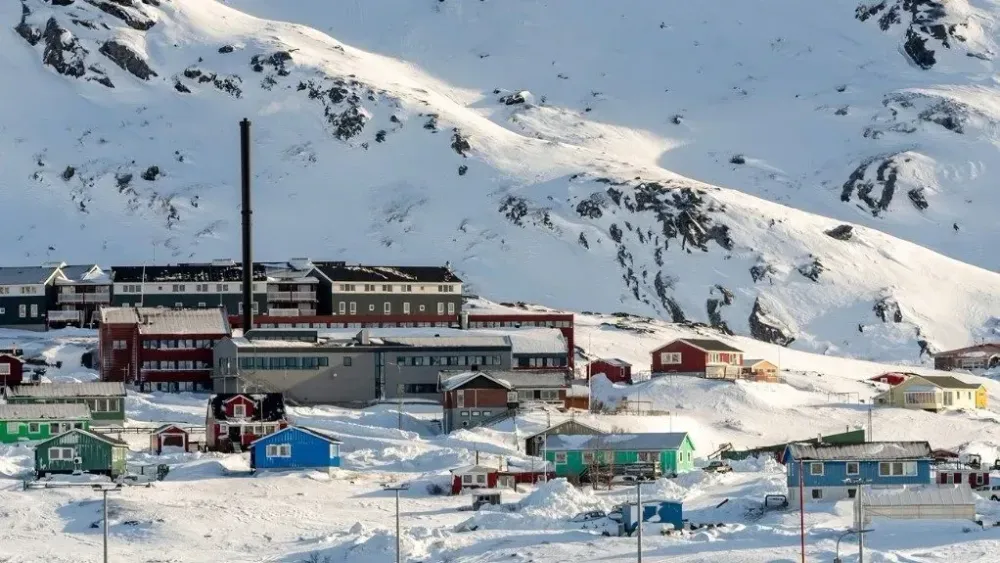 Greenland blocks Australian miner's request for licence renewal over uranium ban