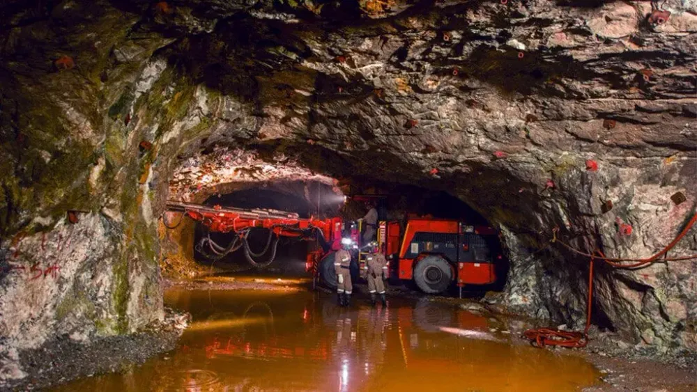 Grupo Mexico to press ahead with major US copper projects after output dip