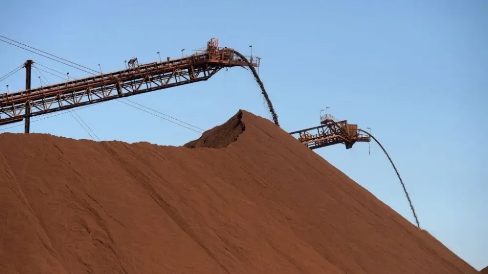 Iron-ore heads for monthly loss as coal spike pressures margins