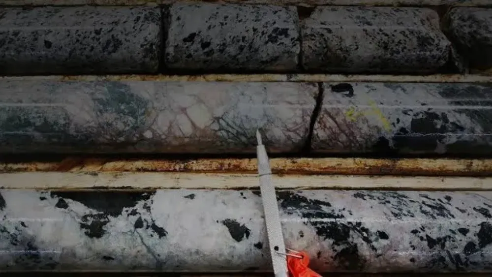 NioBay successfully produces high-purity niobium, tantalum oxides in Crevier testwork