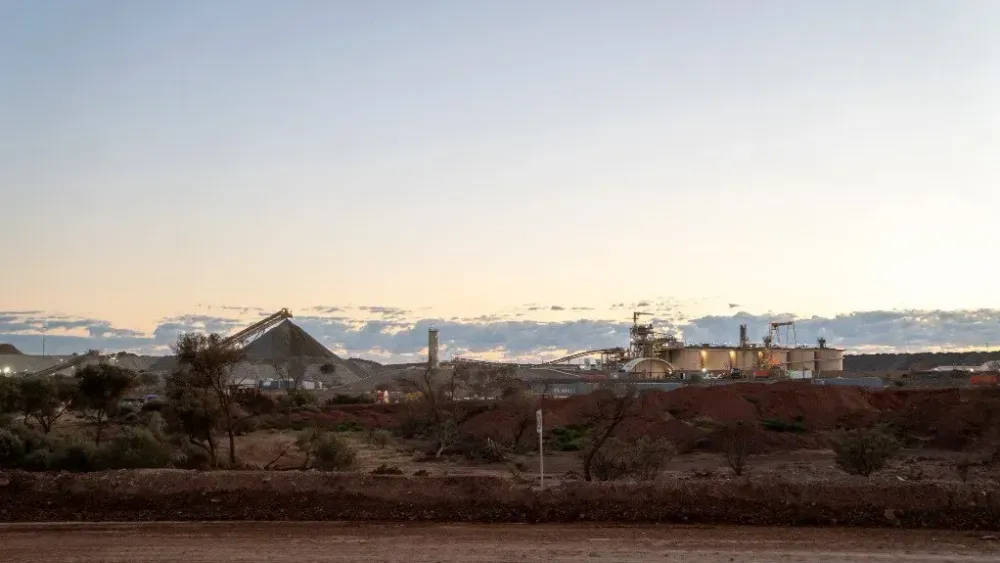 Regis lifts 2027 production guidance