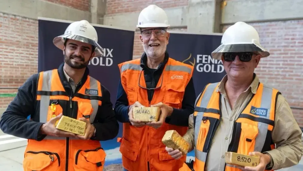 Rio2 achieves first gold pour at Chile’s Fenix gold mine