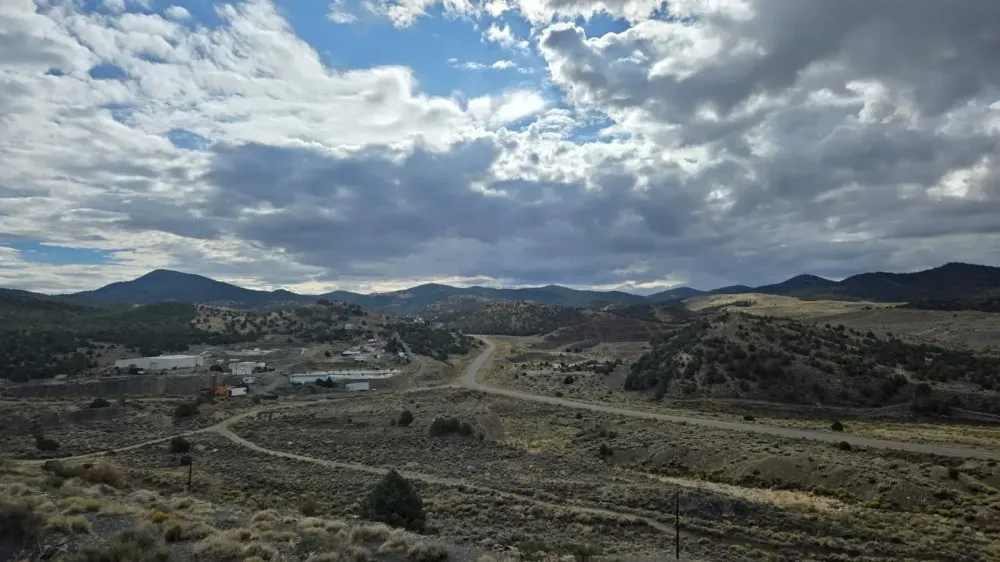 Scorpio Gold Corporation Announces Upsizing of Previously Announced Public Offering to $10 Million