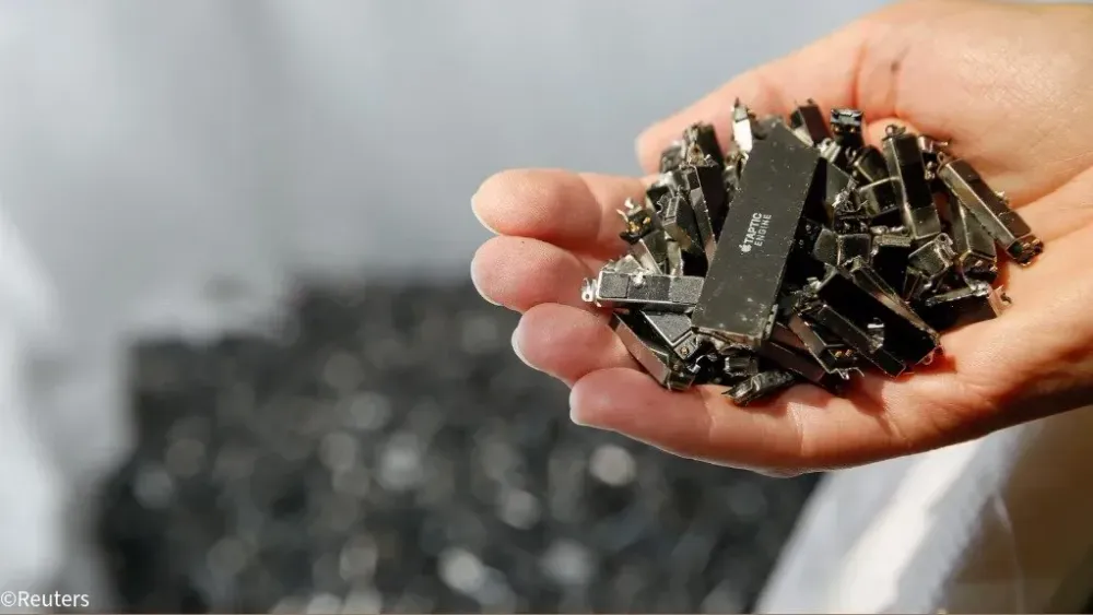 Trump admin blocks tungsten, battery waste exports to boost US minerals supply