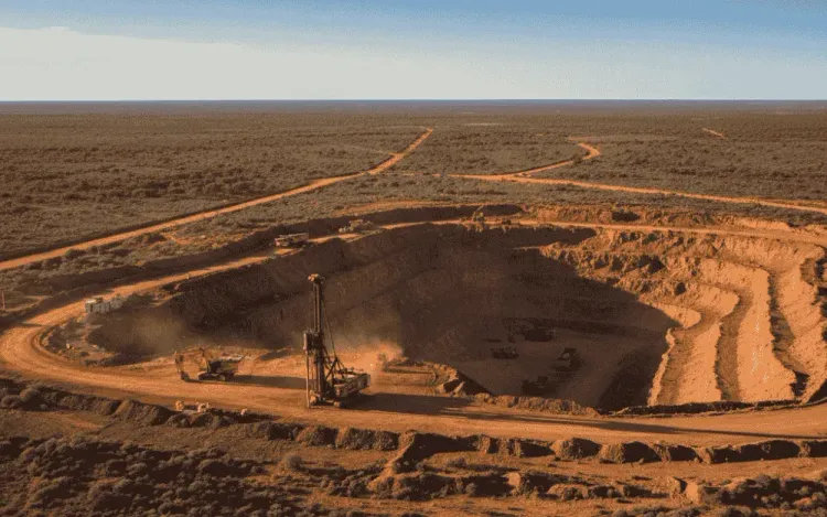 Latitude 66 secures option for 80% stake in Laverton gold project
